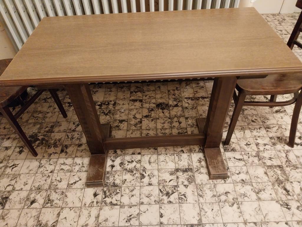 Table de café, Enlèvement