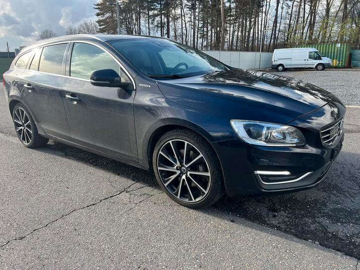 Volvo v60 Hybride, Autos, Volvo, Entreprise, V60, Hybride Électrique/Diesel, Euro 6, 5 portes, Automatique, Enlèvement
