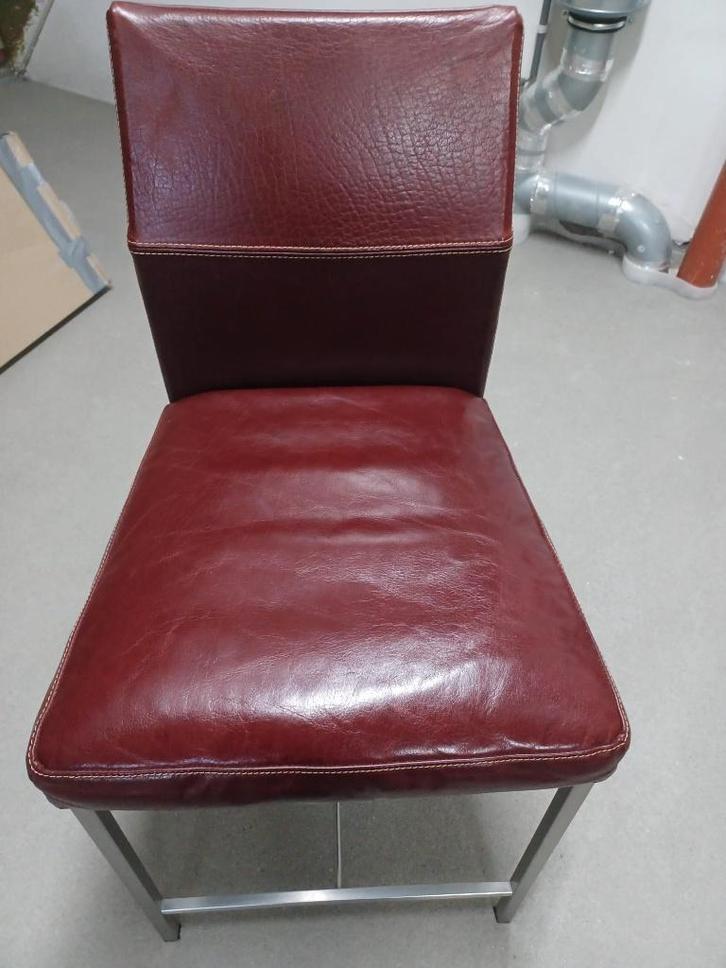 Barkrukken in echt rundsleder ., Huis en Inrichting, Barkrukken, Zo goed als nieuw, 90 cm of meer, Leer, Metaal, 4 krukken, Ophalen