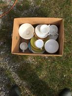 vaisselle a donner, Enlèvement, Utilisé, Autres matériaux, Autres styles