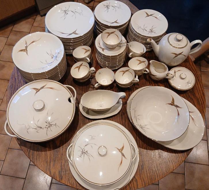 Superbe service de porcelaine allemande Heinrich Bavaria ., Antiek en Kunst, Antiek | Servies compleet, Ophalen