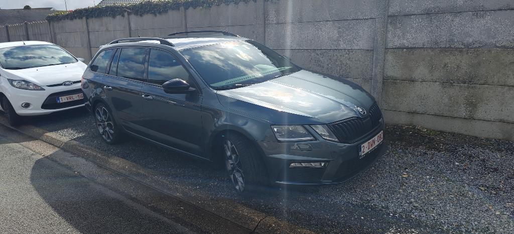 FULL OPTION Škoda Octavia RS Combi 2.0TDI 184pk 4x4 DSG 2019, Autos, Skoda, Argent ou Gris, Achat, 1968 cm³, Phares entièrement LED