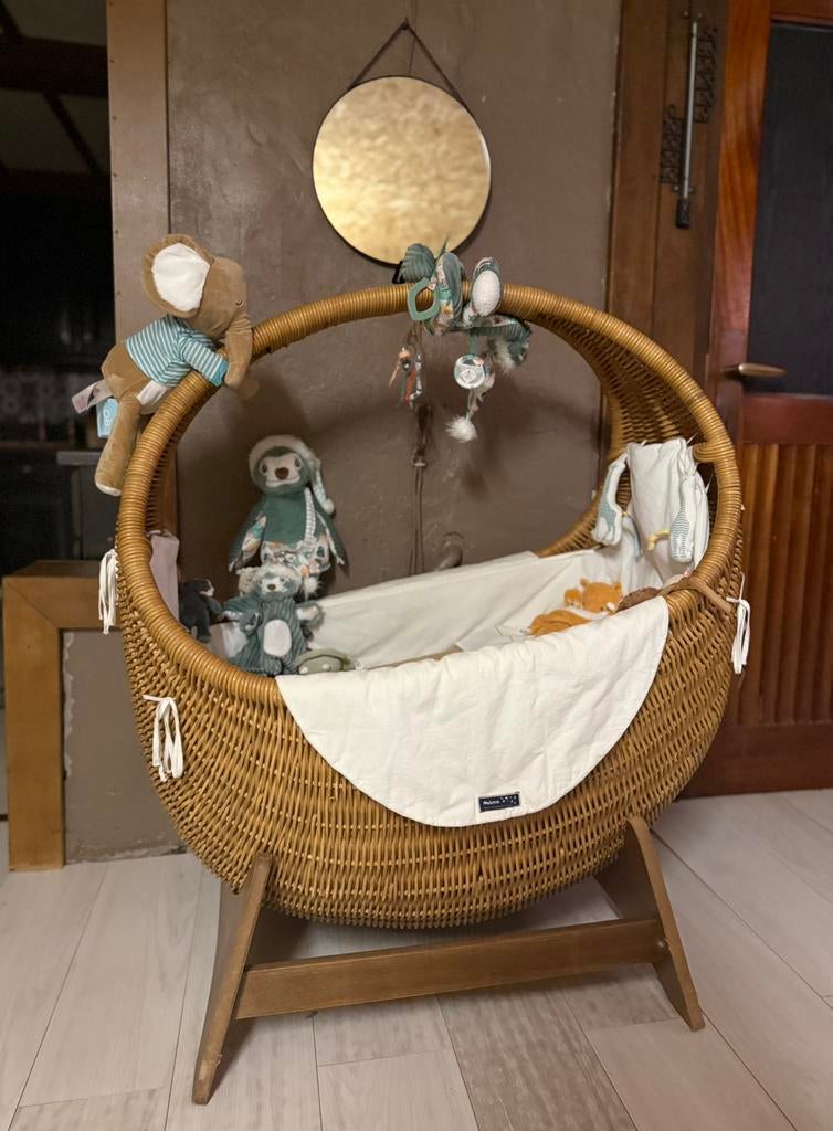 Berceau lune, Enfants & Bébés, Berceaux & Lits, Enlèvement, Comme neuf, Berceau