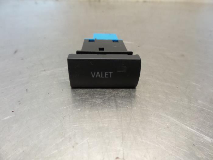 Schakelaar van een Audi A4 (A4 07-), Auto-onderdelen, Dashboard en Schakelaars, Gebruikt, Ophalen of Verzenden