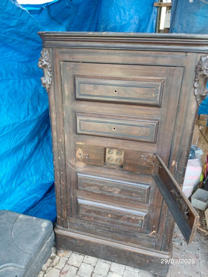 Oude kluis, Antiquités & Art, Antiquités | Meubles | Armoires, Enlèvement