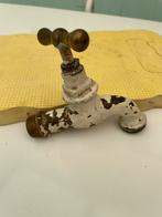 Belle ancienne grue (ornementale), Enlèvement