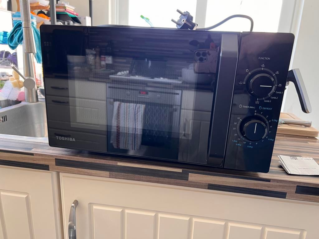 Microgolf toshiba, Elektronische apparatuur, Microgolfovens, Ophalen, Gebruikt, Microgolfoven, Draaiplateau