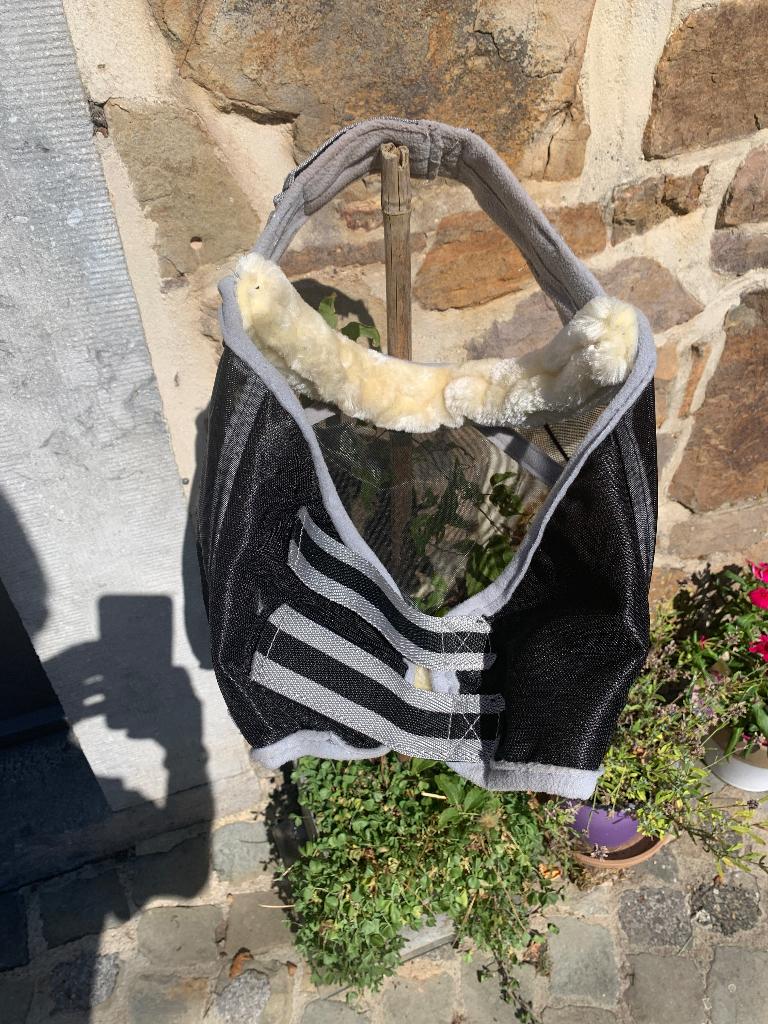 Masque anti-mouches XS, Enlèvement, Neuf