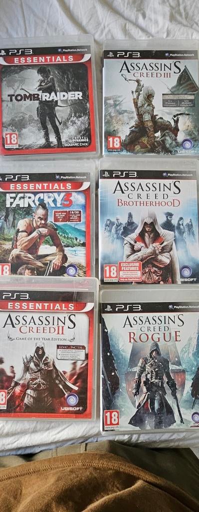 Ps3 met 7 games,2 bakjes + draad voor op te laden, Games en Spelcomputers, Ophalen