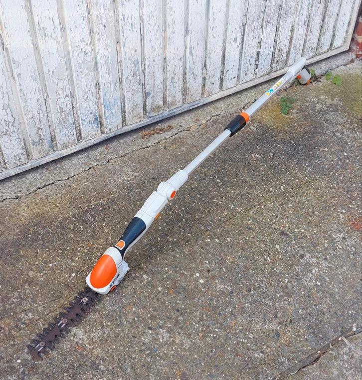 Stihl taille haie sur batteries, Jardin & Terrasse, Taille-haies, Utilisé, Batterie, Enlèvement ou Envoi