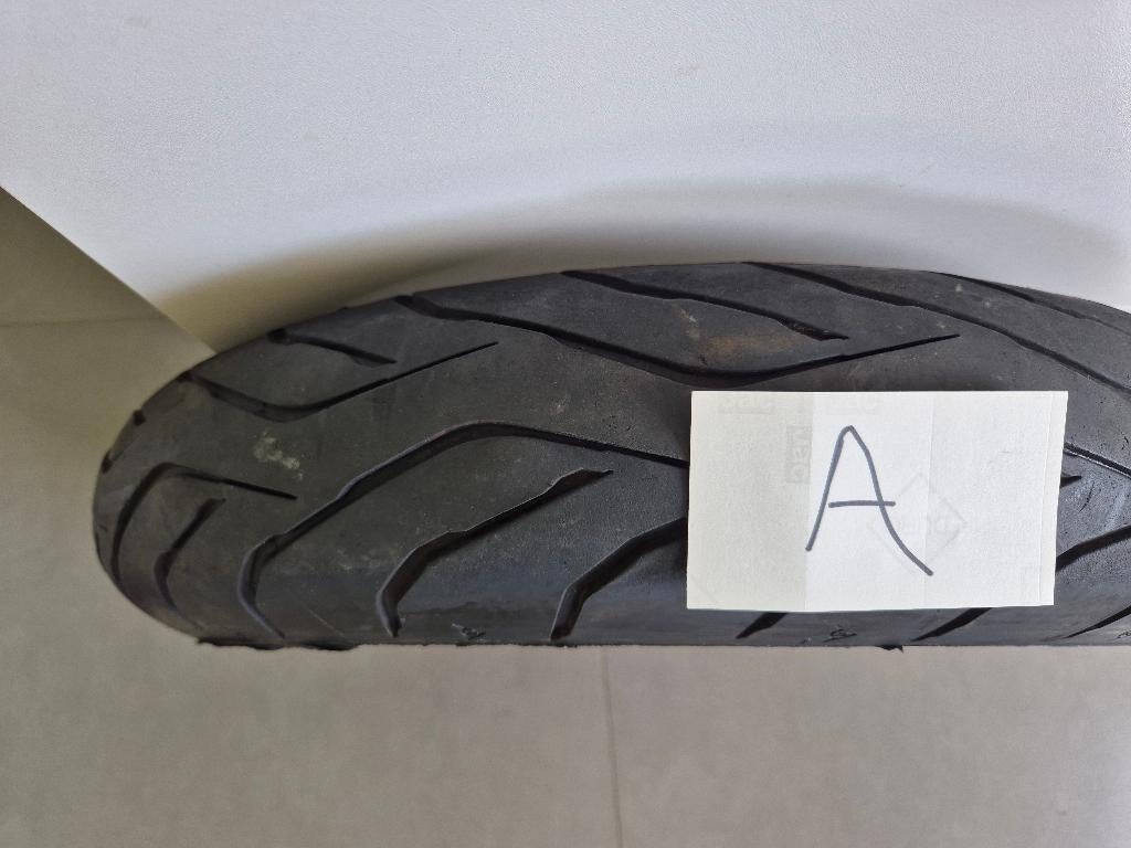 pneu de moto 120-70-17, Motos, Enlèvement ou Envoi, Utilisé