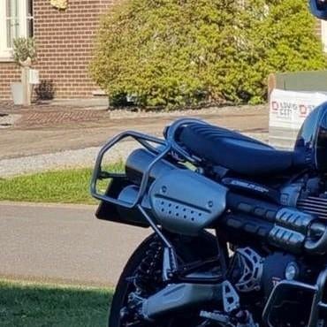 Bagage rek / Luggage rack triumph scrambler 1200, Motos, Particulier