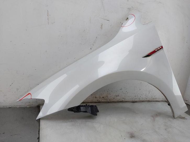 SPATBORD LINKS VOOR Golf VII (AUA) (|5G0821105B|), Auto-onderdelen, Carrosserie, Spatbord, Volkswagen, Voor, Links, Gebruikt