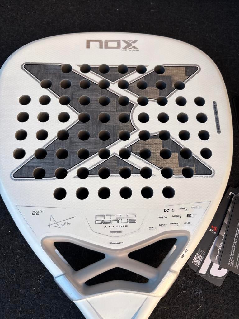 Te ruil/koop NOX AT10 Genius Xtreme 12K 2026, Sports & Fitness, Padel, Enlèvement ou Envoi, Raquette de padel