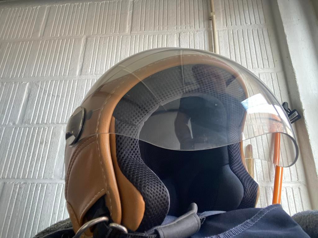 Helm, Fietsen en Brommers, Brommerhelmen, Ophalen, Zo goed als nieuw