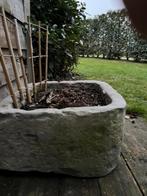 Antieke Arduinen pot als bloembak, Ophalen, Zo goed als nieuw, Beton