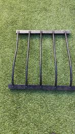 Ancien râtelier, Enlèvement