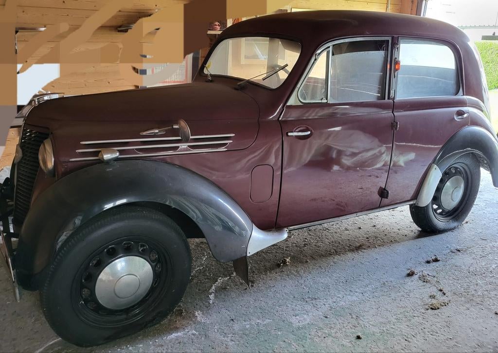 Renault Juvaquatre 1945, Auto's, Oldtimers, Particulier, Te koop, Renault