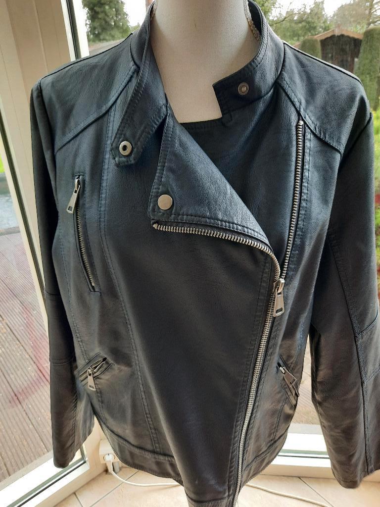 Mooie jas  PAPRIKA - 2, Kleding | Dames, Jassen | Zomer, Zo goed als nieuw, Maat 42/44 (L), Blauw, Ophalen of Verzenden