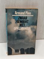 Armand Pien zwaar bewolkt met opklaringen, Boeken, Ophalen of Verzenden, Gelezen