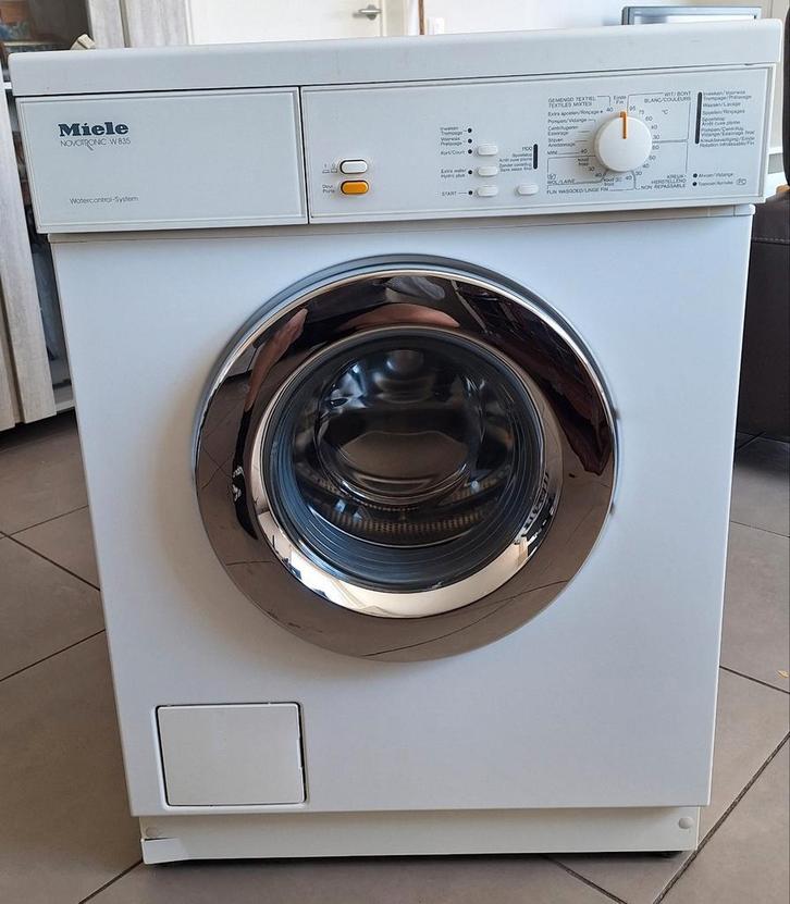 Novotronic W835 de Miele, Electroménager, Lave-linge, Chargeur frontal, Enlèvement