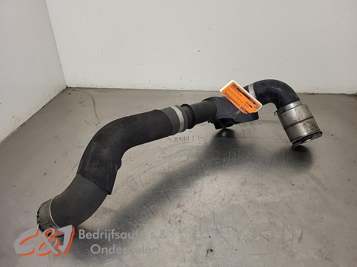 Tuyau intercooler d'un Nissan Interstar, Autos : Pièces & Accessoires, Climatisation & Chauffage, Nissan, Utilisé, 3 mois de garantie