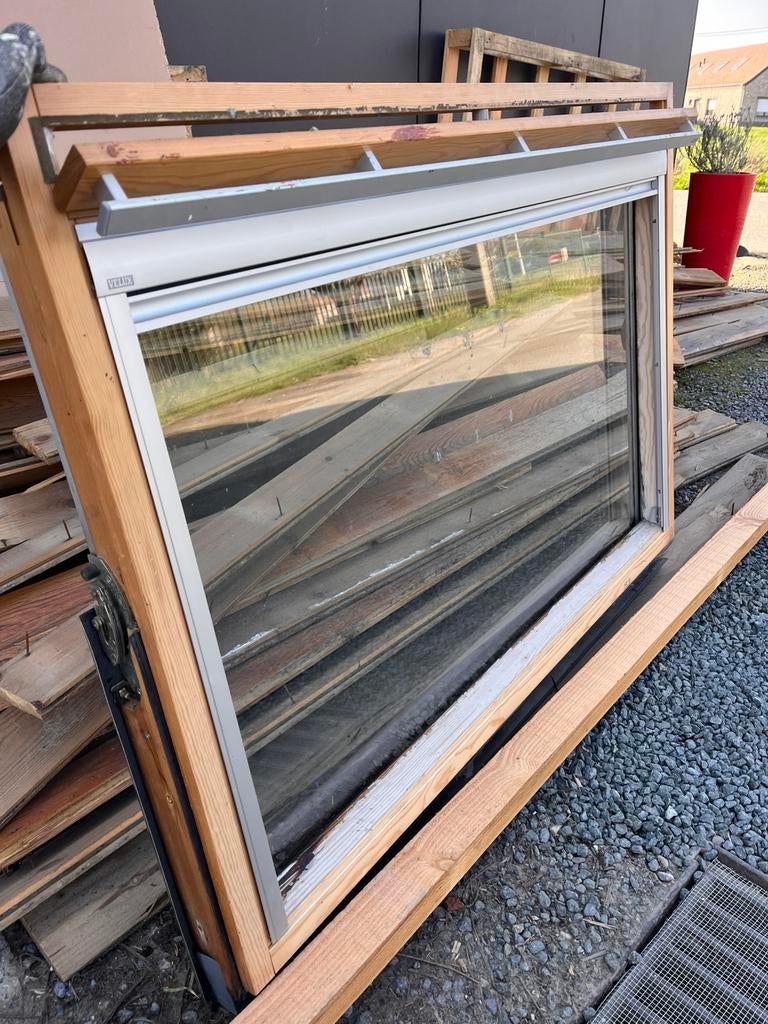 Fenêtre Velux (grande), Bricolage & Construction, Vitres, Châssis & Fenêtres, Utilisé, Lucarne, 120 à 160 cm, 80 à 120 cm, Double vitrage