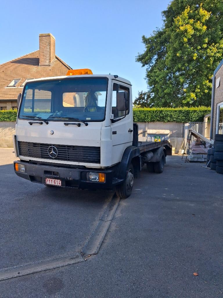 Takelwagen Mercedes 809 Ecoliner, Auto's, Vrachtwagens, Particulier, ABS, Electronic Stability Program (ESP), Radio, Mercedes-Benz
