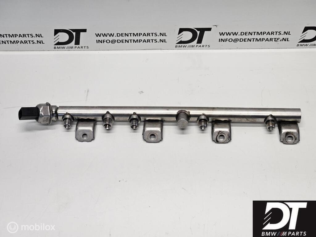 Injector rail BMW X5M E70 S63 4.4 S63B44A 13537547599, Gebruikt, Ophalen of Verzenden, BMW, BMW
