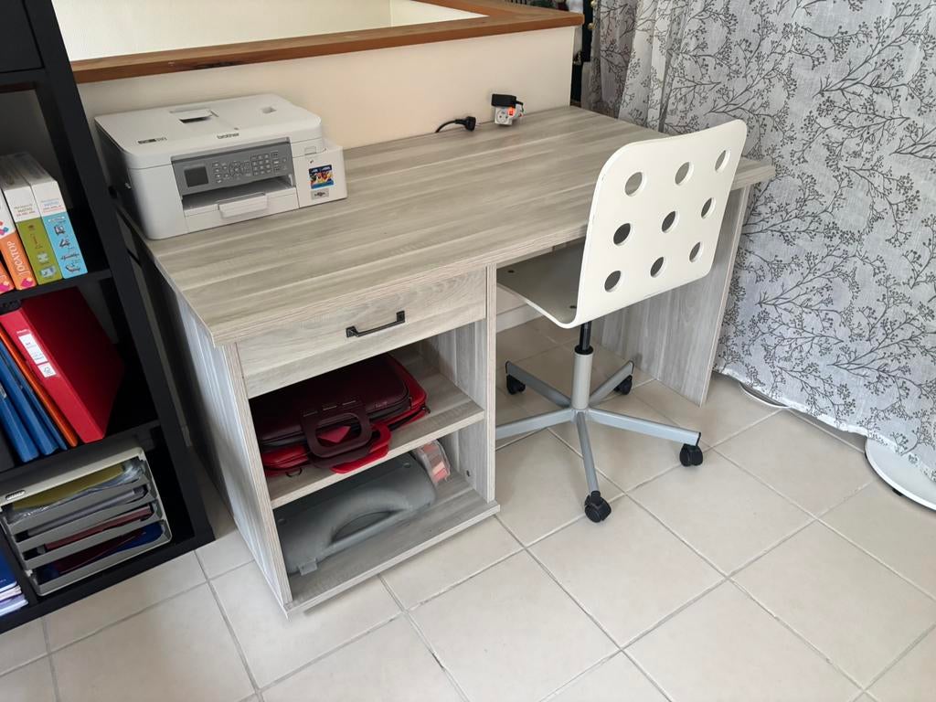 Bureau et chaise, Maison & Meubles, Bureaux, Neuf, Bureau d'ordinateur, Enlèvement, Avec tiroirs