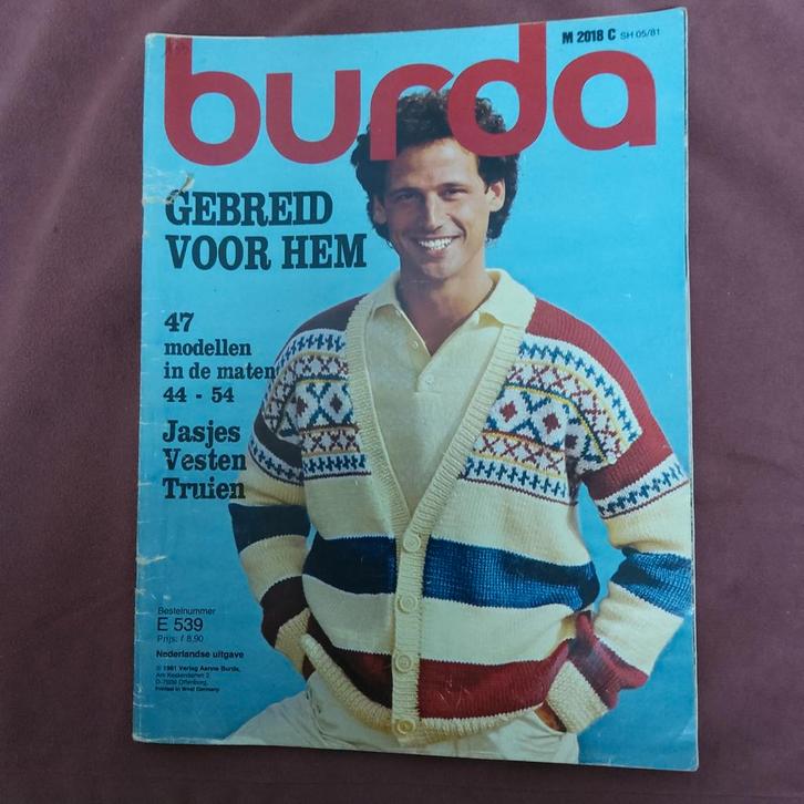 " Burda, gebreid voor Hem". 1981, Hobby en Vrije tijd, Breien en Haken, Gebruikt, Breien, Patroon of Boek, Ophalen of Verzenden
