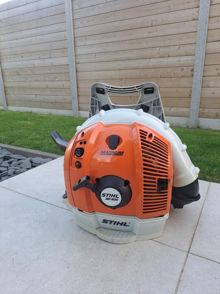 Stihl BR600 benzine bladblazer in goede staat, Tuin en Terras, Ophalen, Ruggedragen, Zo goed als nieuw, Stihl