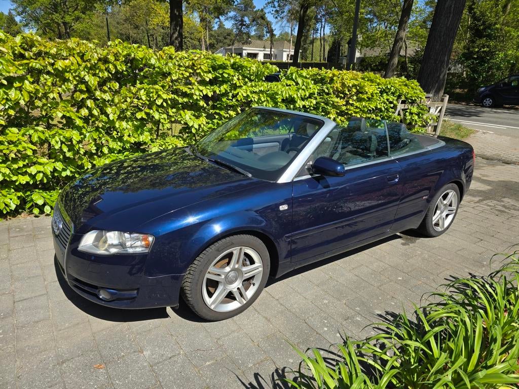 Audi A4 2.0 FSI Cabriolet, Cuir et Alcantara, Achat, Cabriolet, A4