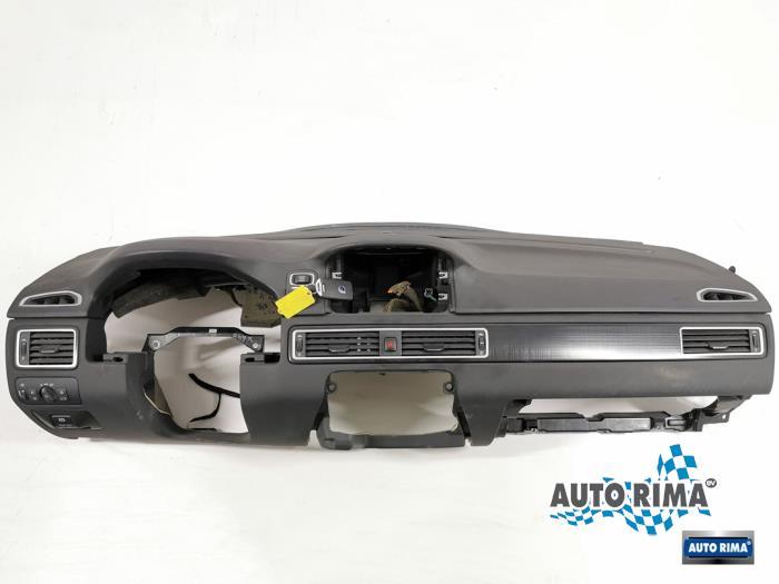 Dashboard van een Volvo V70, Gebruikt, -, -, Ophalen of Verzenden