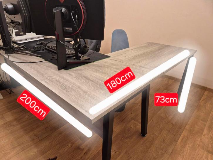 Luxe gaming bureau, Huis en Inrichting, Tafels | Eettafels, Ophalen