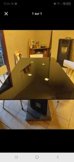 Table moderne avec verre noir au dessus, Maison & Meubles, Tables | Tables à manger, Cinq personnes ou plus, 150 à 200 cm, 50 à 100 cm