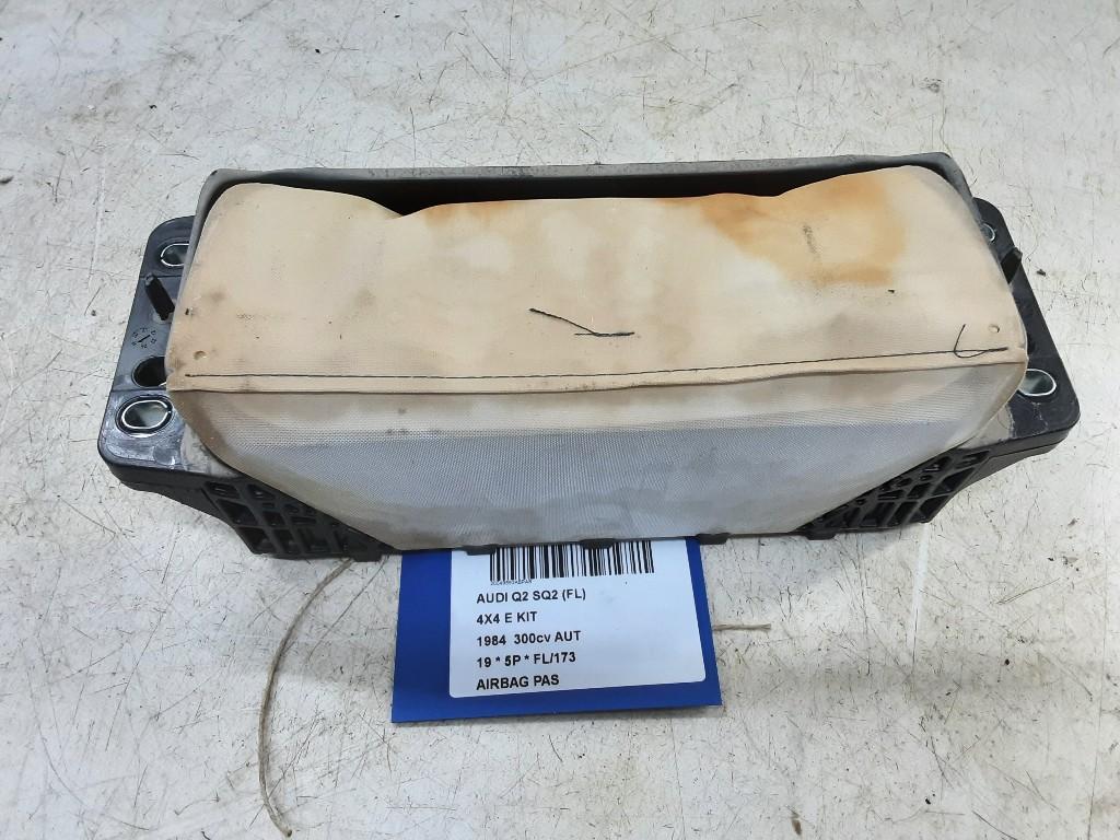 AIRBAG PASSAGER Audi SQ2 (01-2018/-) (81A880204D), Utilisé, Audi