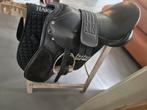 Selle d'équitation de grande taille, utilisée sur un cheval, Animaux & Accessoires, Enlèvement