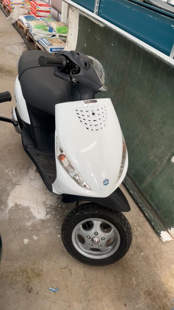piaggio zip 2t a klasse 70cc, Vélos & Vélomoteurs, Scooters | Piaggio, Comme neuf, Zip, Enlèvement