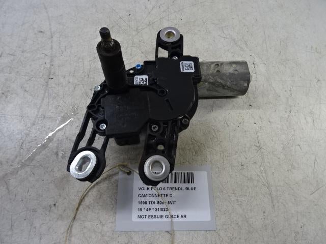 MOTEUR ESSUIE-GLACE ARRIÈRE Polo VI (AW1) (5G0955711C), Volkswagen, Mevr. I. Hauben, Utilisé, Rue de l'Espoir 34 34
4030  GRIVEGNÉE, BE