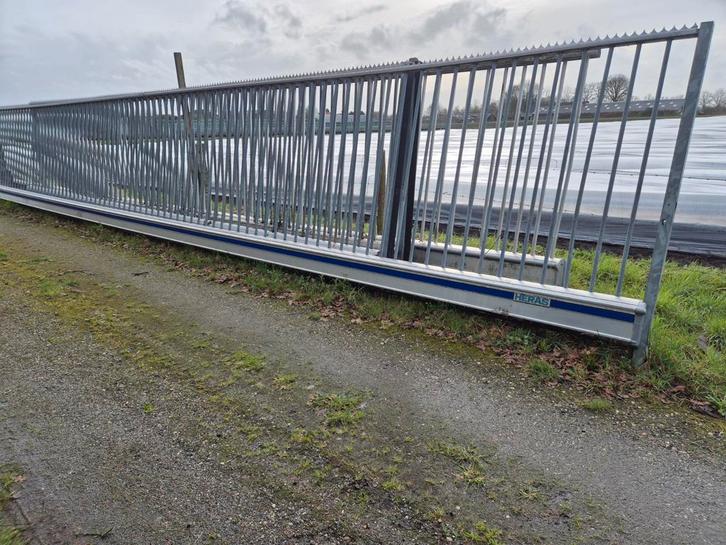 heras elek. schuifpoort 9,5 mtr doorgang,2 mtr hoog, Tuin en Terras, Tuinpoorten, Gebruikt, Schuifpoort, Aluminium, Ophalen
