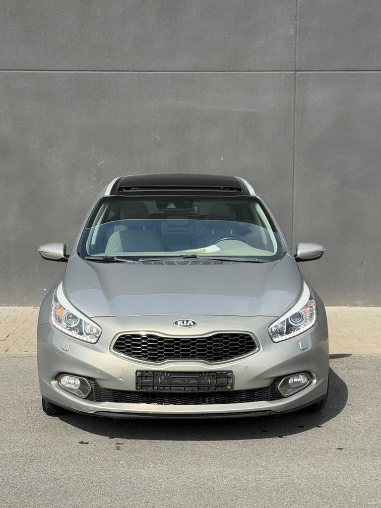 Kia ceed 2012 1.6 diesel 298.000km full optie automaat, Autos, Kia, Euro 5, Achat, Entreprise, Diesel