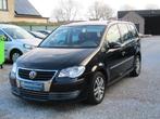 Vw Touran 1.9 TDI 7 zitplaats, Cruise Control, Achat, https://public.car-pass.be/vhr/ea7f6da7-604f-491c-bf75-9d150e8643d2, Entreprise