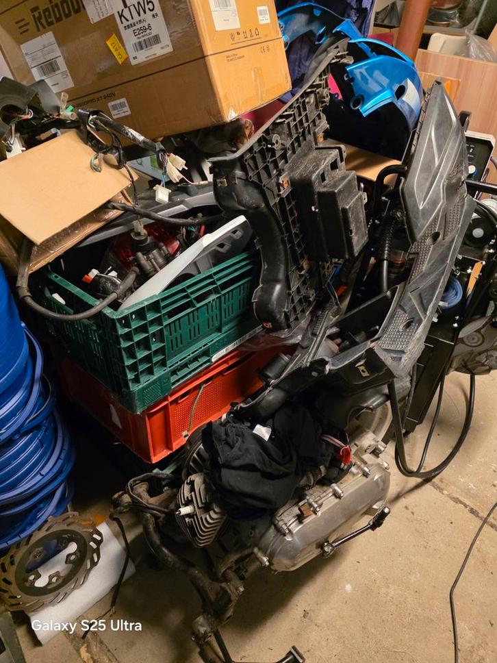 ‼️Pièces scooters Sym jet 4r 2t d'occasion ‼️, Vélos & Vélomoteurs, Pièces de cyclomoteur | Général