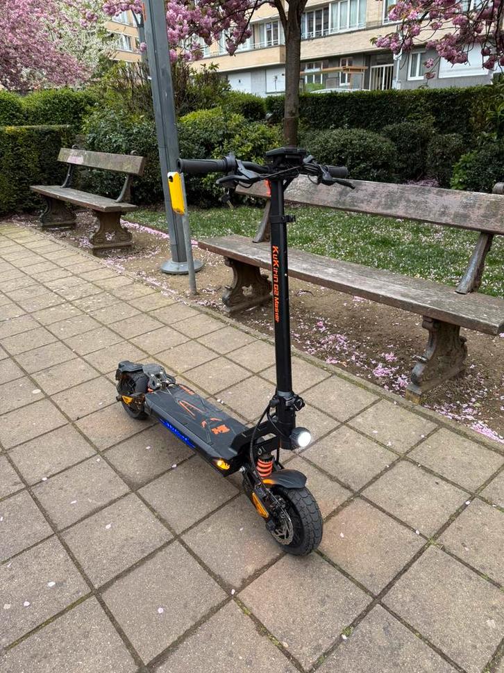 KuKirin G2 Master, Vélos & Vélomoteurs, Trottinettes, Comme neuf, Step électrique (E-scooter), Enlèvement