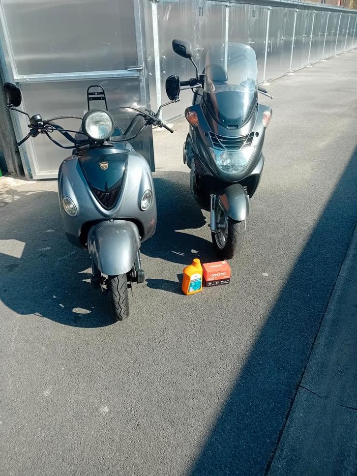 2 motors (klein probleem) + gratis nieuwe baterij, Fietsen en Brommers, Snorfietsen en Snorscooters, SYM, Ophalen