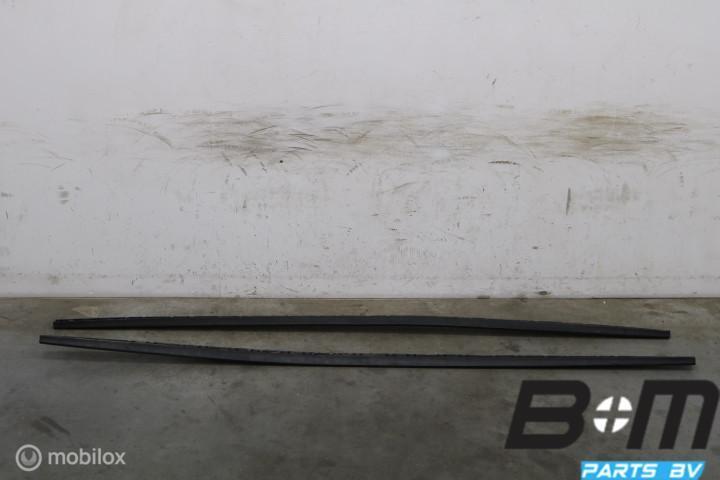 Set side skirts VW Golf 7 GTI / GTD / GTE 5G6853859B, Utilisé