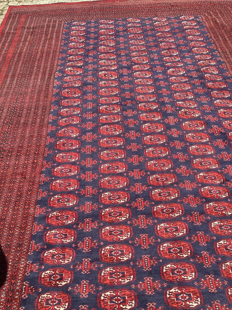 Handgeknoopte perzische tapijt met certificaat, Huis en Inrichting, Stoffering | Tapijten en Vloerkleden, Ophalen, Zo goed als nieuw