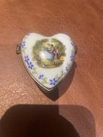 Porseleinen juwelen kistje, Antiek en Kunst, Ophalen of Verzenden