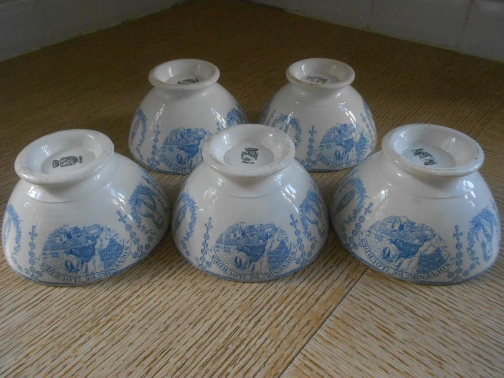 Bols - tasses - Digoin-Sarreguemines Lourdes (église) DD, Antiquités & Art, Antiquités | Porcelaine, Enlèvement ou Envoi
